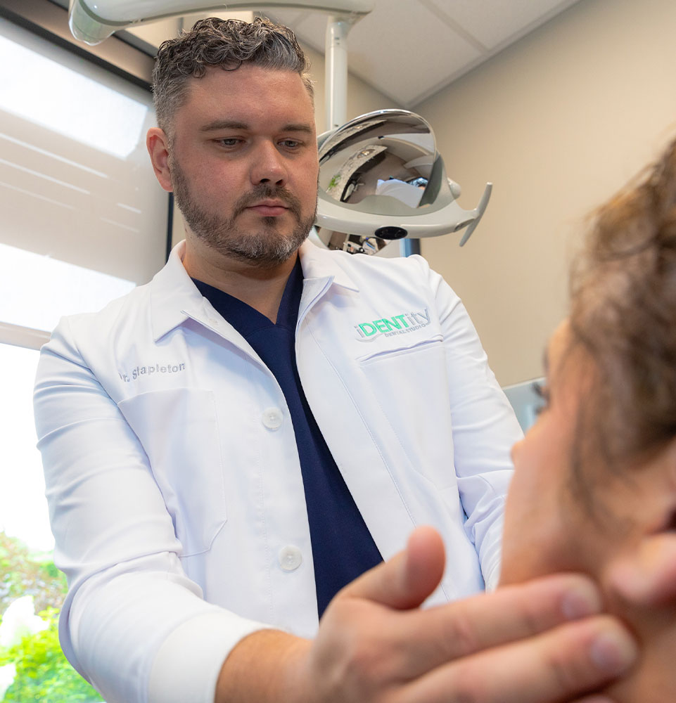 Dr. stapleton evaluating patient